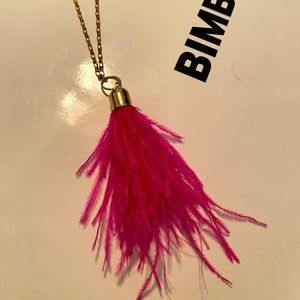 Pink beautiful gold chain necklace magenta feather!!!